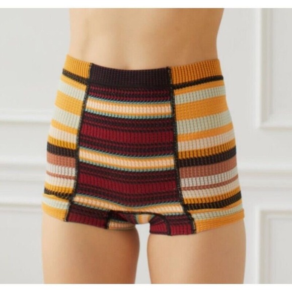 Urban Outfitters Striped Knit Shorts High Waist Colorful XS/S‎ - Picture 1 of 1